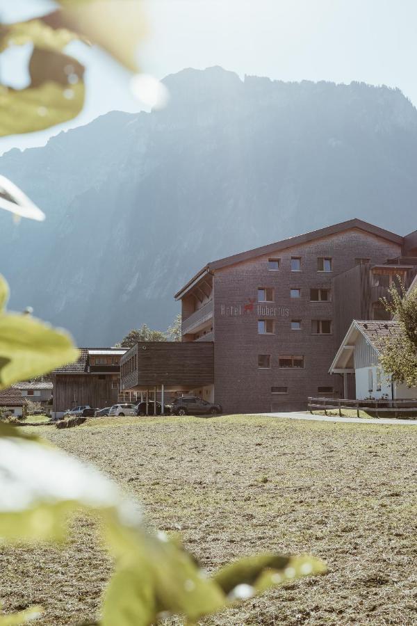 Hotel Hubertus Mellau GmbH Bagian luar foto