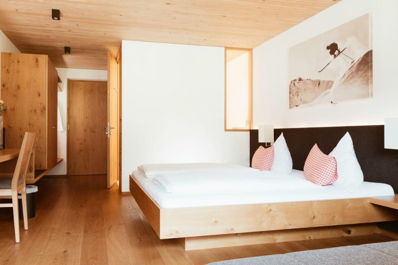 Hotel Hubertus Mellau GmbH Bagian luar foto