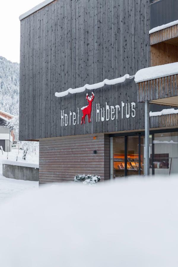 Hotel Hubertus Mellau GmbH Bagian luar foto